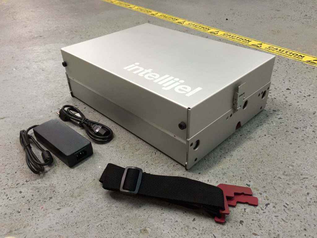 Intellijel 7U Performance case with TPS80 Power – Rubadub