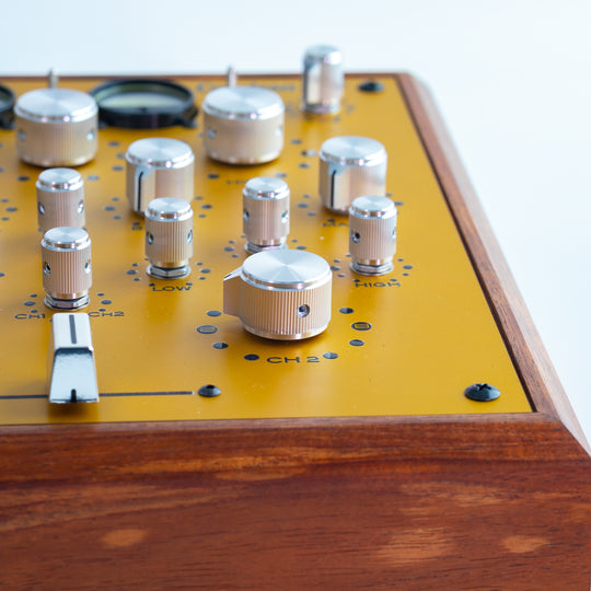 Condesa Lucia X Fader 2 Channel Rotary Mixer w/ Flight Case + PSU - Gold Faceplate & Silver Aluminium UREI style Knobs